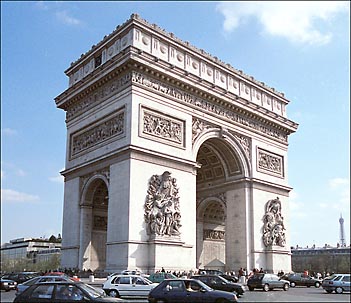 ArcDeTriompheSmall.jpg (38678 bytes)